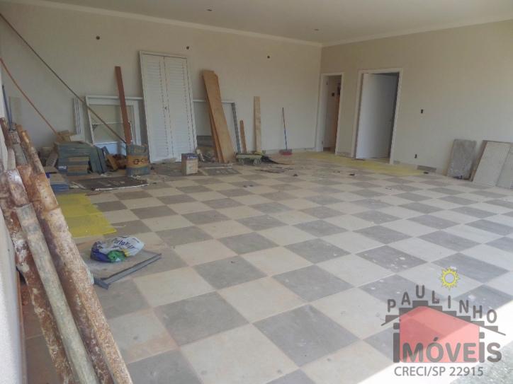 Casa de Condomínio à venda com 4 quartos, 550m² - Foto 3