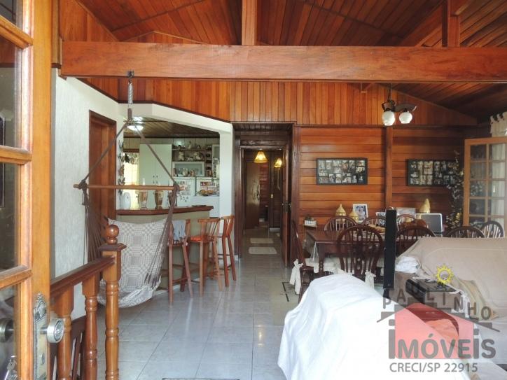 Casa de Condomínio à venda com 3 quartos, 300m² - Foto 3