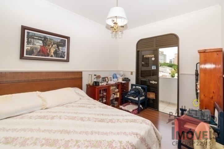 Apartamento à venda com 3 quartos, 210m² - Foto 6