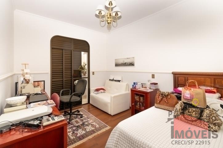 Apartamento à venda com 3 quartos, 210m² - Foto 7