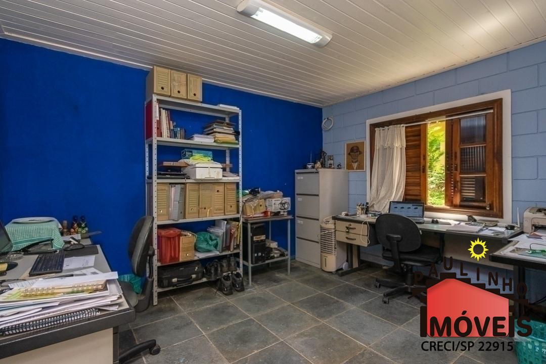 Casa de Condomínio à venda com 3 quartos, 270m² - Foto 27