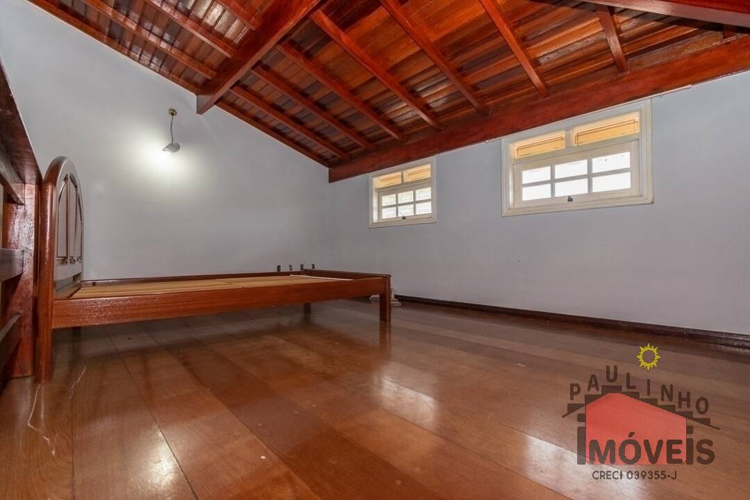 Casa de Condomínio à venda com 4 quartos, 380m² - Foto 6