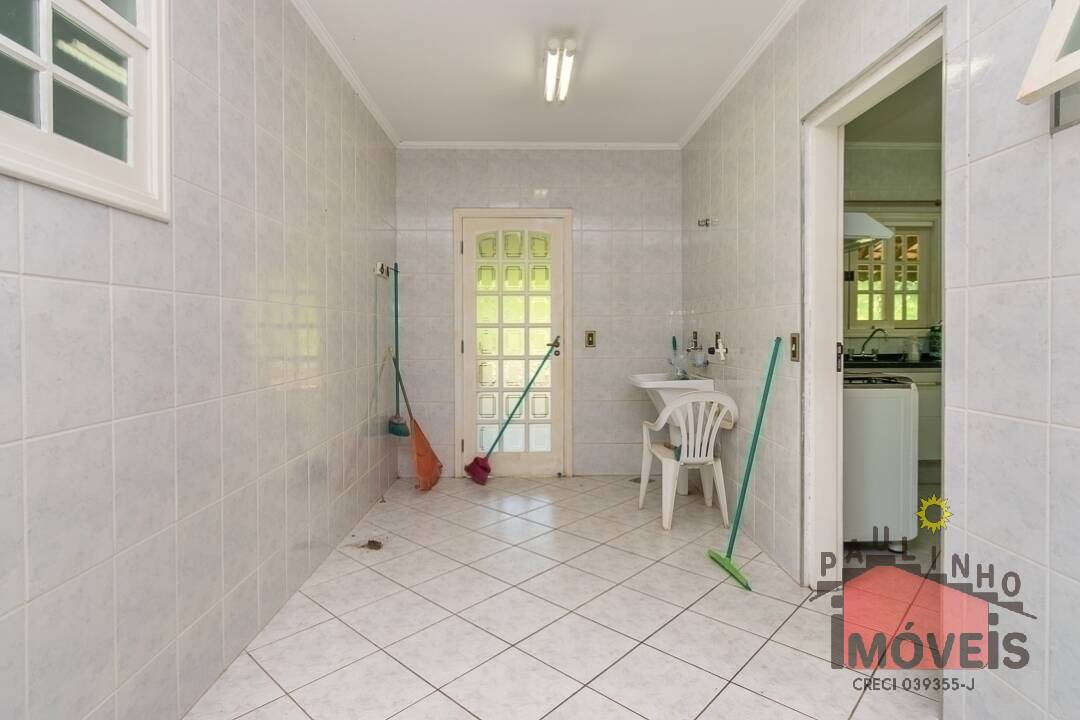 Casa de Condomínio à venda com 4 quartos, 380m² - Foto 11