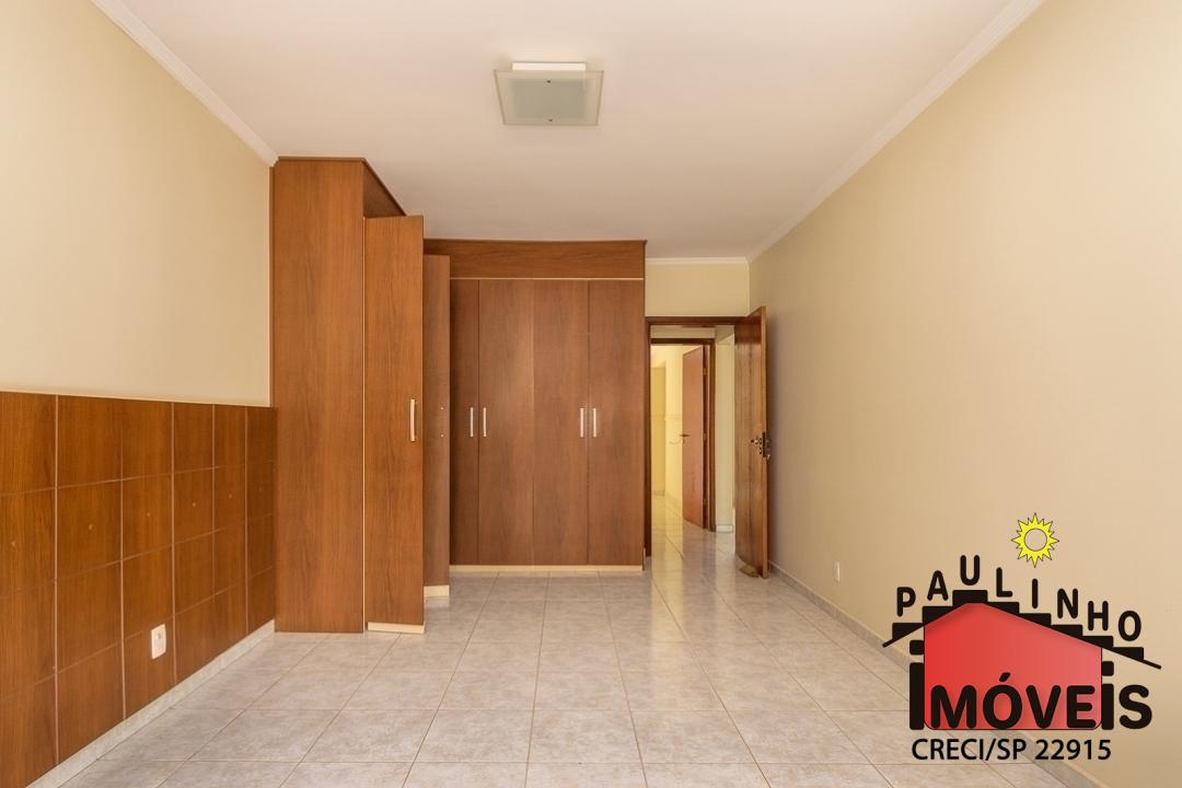 Casa de Condomínio à venda com 3 quartos, 400m² - Foto 19