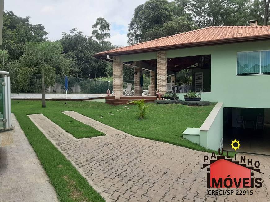 Casa de Condomínio à venda com 3 quartos, 548m² - Foto 1