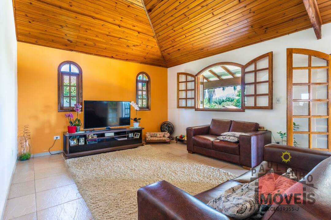 Casa de Condomínio à venda com 3 quartos, 275m² - Foto 2