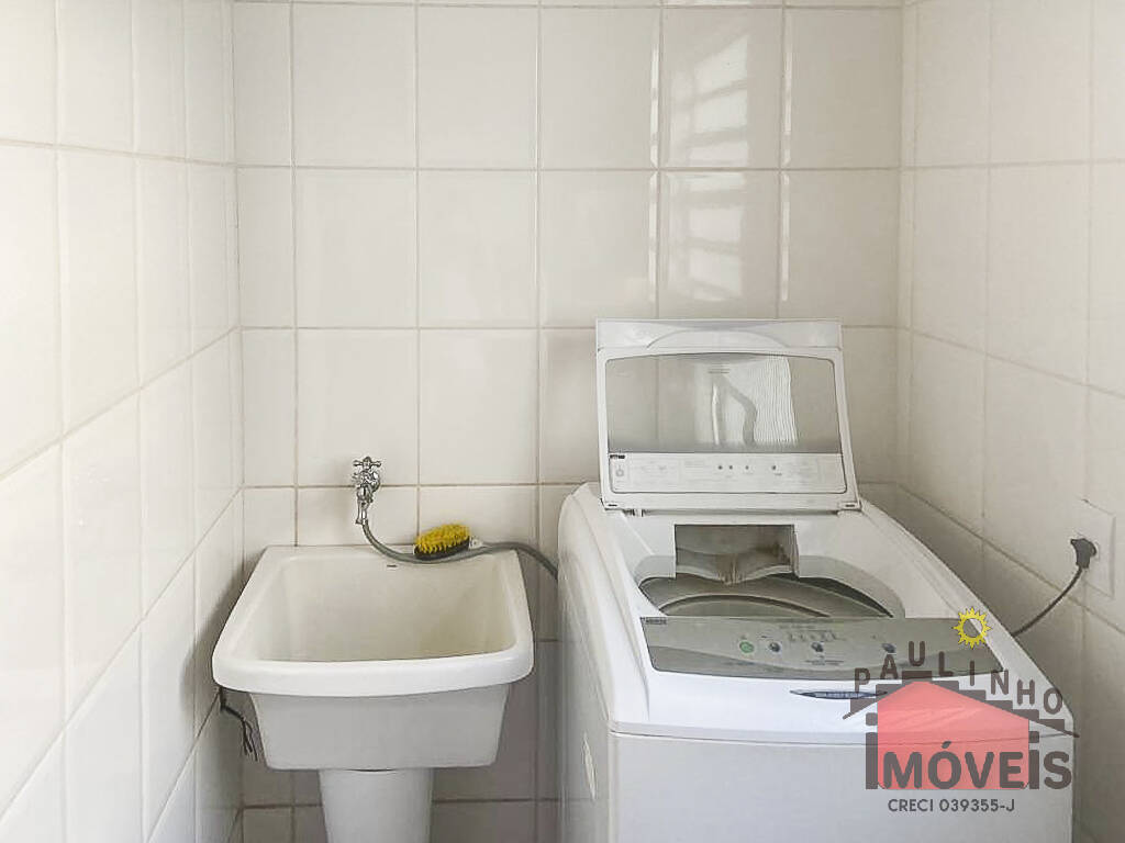 Casa de Condomínio à venda com 3 quartos, 400m² - Foto 17