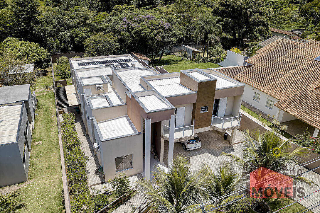 Casa de Condomínio à venda com 4 quartos, 560m² - Foto 50