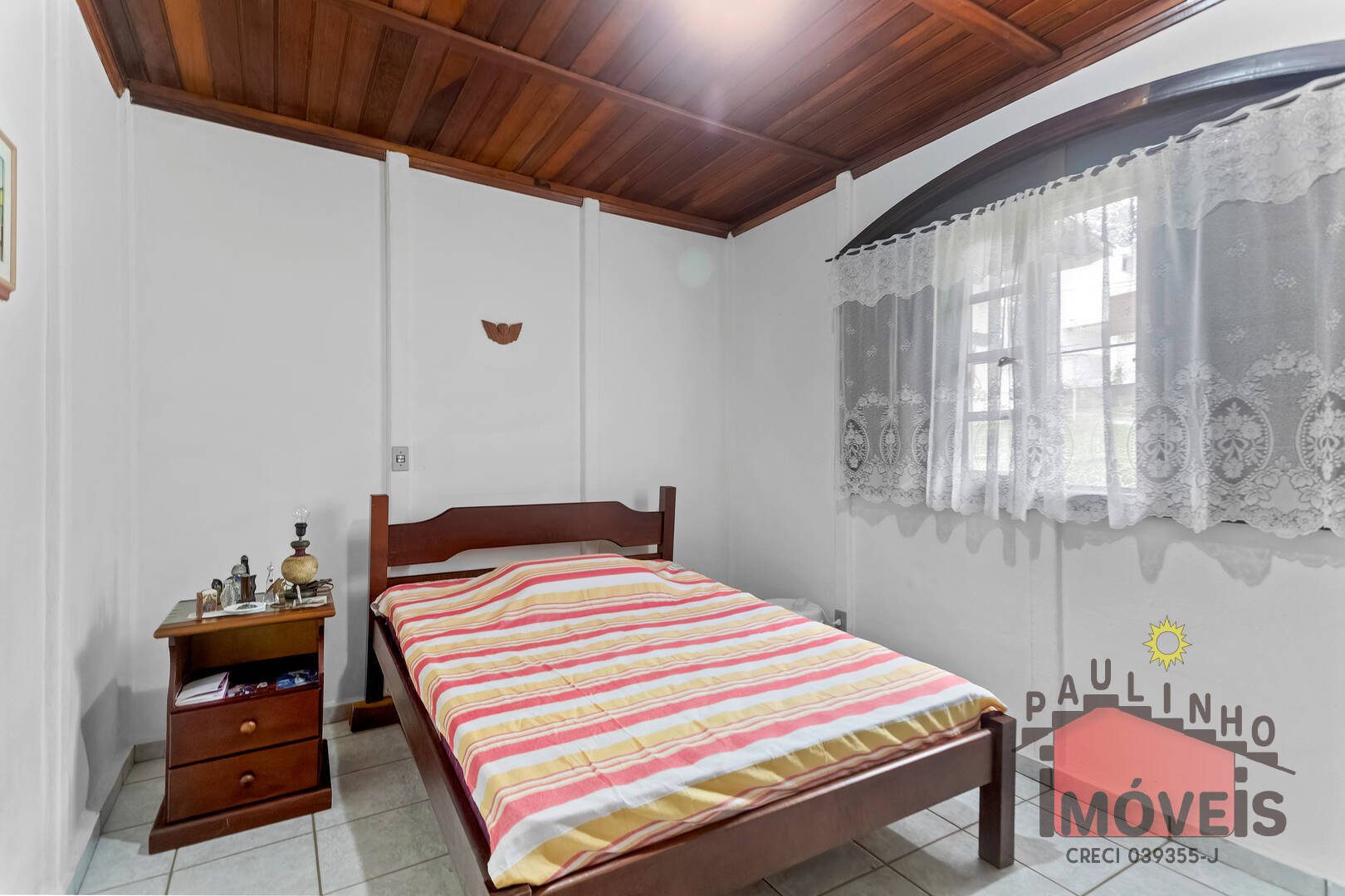 Casa de Condomínio à venda com 6 quartos, 323m² - Foto 19